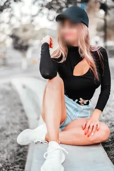 Susanne, 28